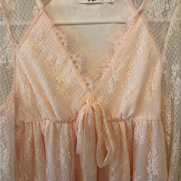 NWT Francesca's pink sheer lace babydoll long sleeve top fairy core size S - Picture 2 of 16